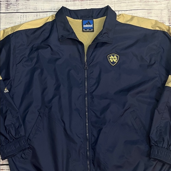 Vintage Adidas Notre Dame Fighting Irish Windbreaker Jacket Mens 2XL - Picture 2 of 9